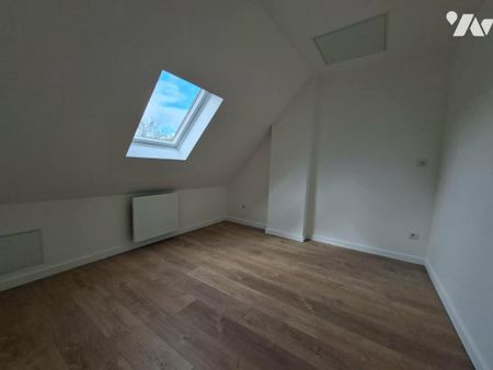 maison, une chambre, un bureau, une cour - Photo 5