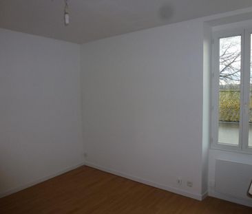 Location Appartement 2 pièces 37m² PUISSEGUIN 33570 - Photo 2