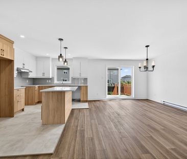 À louer / Maison à étages - Photo 1