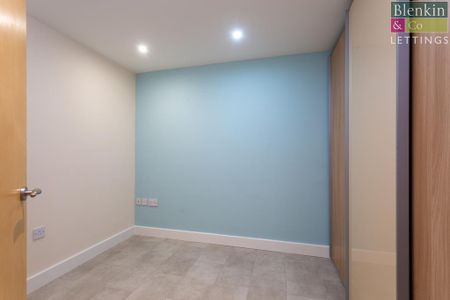 3 bedroom apartment to rent - Photo 4