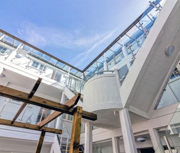 Kingsway, George V Avenue, Worthing - Photo 4