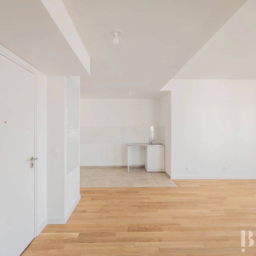 Rental Apartment Courbevoie Marceau - République - Photo 1