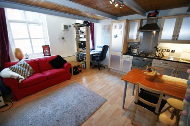 1 bedroom apartment to rent - Photo 1