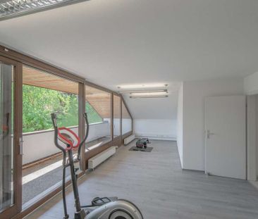 Großzügige 4 Zimmer Mietwohnung mit großem Balkon! - Photo 2