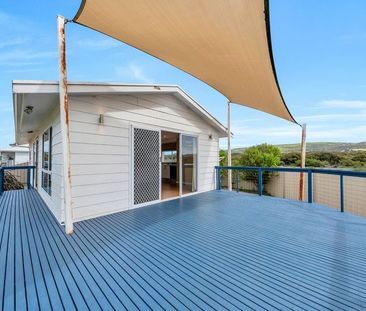8A Albatross Av, Chiton SA 5211 - House For Rent | Domain - Photo 6
