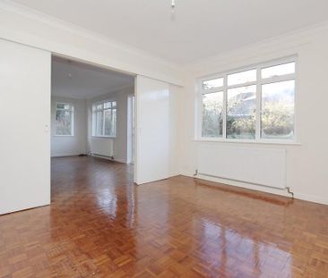 4 bedroom detached house to rent - Photo 1