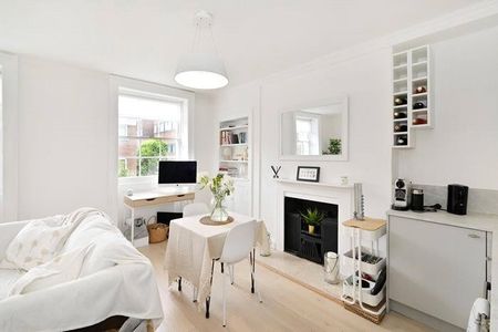 1 bedroom conversion flat with 1 reception and 1 bathroom in Marylebone, W1U - Photo 3