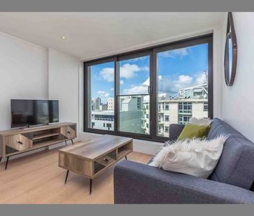 Beauty in the Heart of CBD - Photo 4