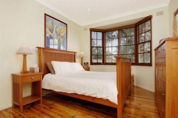 24 Olola Avenue, Castle Hill. - Photo 1