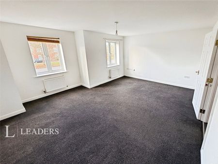 3 bedroom townhouse to rent Broad Street, Great Cambourne, Cambridge, Cambridgeshire, CB23 - Photo 4