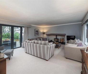 5 Bedroom Detached To Let - Photo 2