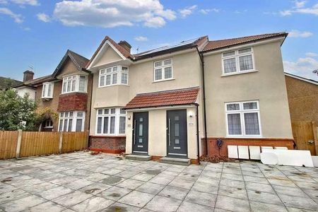 Maple Road, Surbiton, KT6 - Photo 2