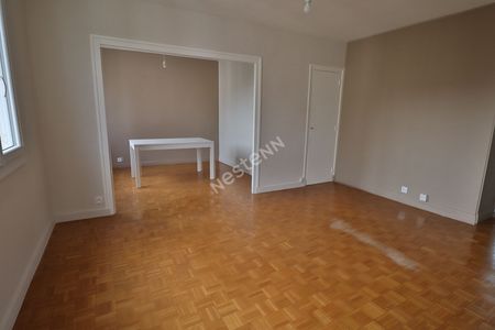 Appartement 4 pièces - Francheville Le Bas - proche commodités - DERNIER ETAGE - Photo 2