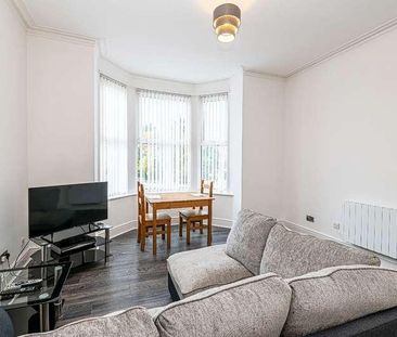 Greenfield Road, LL29 - Photo 2