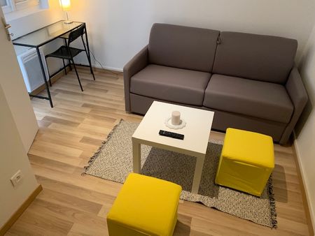 Location Appartement 3 pièces 34m² - Photo 2