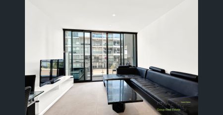 **FULLY FURNISHED** AND FULLY RENOVATED ...Just Move In … 1 Bedroom with 5 Star Facilities - Photo 2