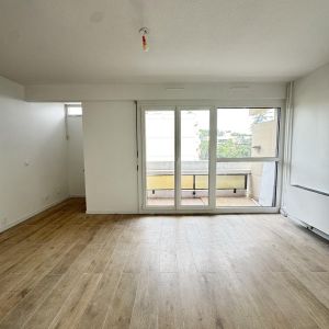 Location / Studio - Photo 3