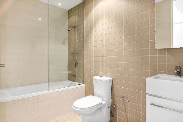 Inner City Warehouse Living - Photo 1