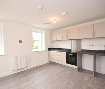 2 bedroom townhouse to rent - Photo 5