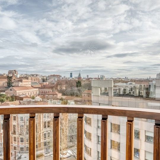 madrid, Community of Madrid 28008 - Photo 1