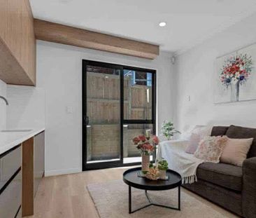 Brand New 3 Bedroom Granny Flat - Photo 3