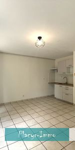 Location Appartement 2 pièces 40m² - Photo 4