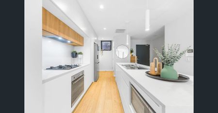 2-Bedroom Townhouse in a Prime Sutherland Location - Photo 2