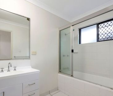 Modern Family Home in a Quiet Location - Photo 6