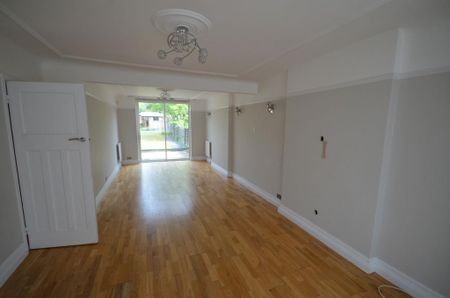 4 bedroom semi-detached house to rent - Photo 2