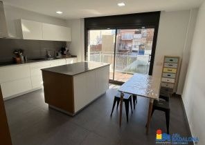 Chalet/casa adosado en venta, alquiler en Progrés
