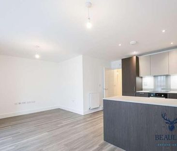 Harris Crescent, Beaulieu Park, Cm, CM1 - Photo 1