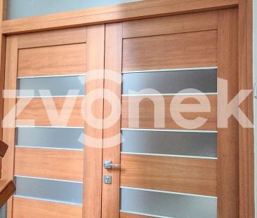 2+1 Zlín - Kostelec, parkovací stání, velká zahrada, pergola - Photo 1