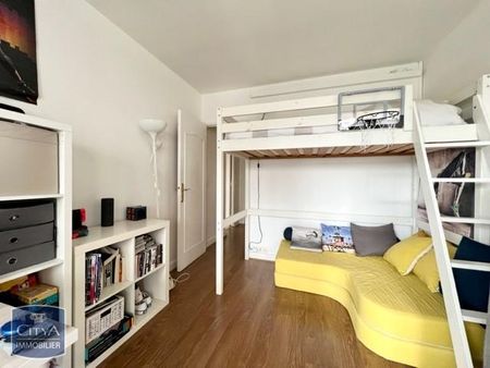 Location Appartement 4 pièces 75m² LE CHESNAY 78150 - Photo 2