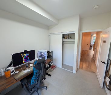 For Lease - 665 Cricklewood Drive Unit# 702, Mississauga, Ontario - Photo 1