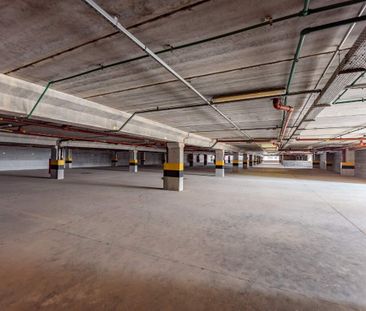 Apartamento semi mobiliado de 2 dormitórios e 1 vaga no bairro Huma... - Foto 5