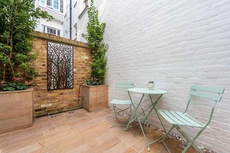 Richardsons Mews, Fitzrovia, W1T - Photo 4