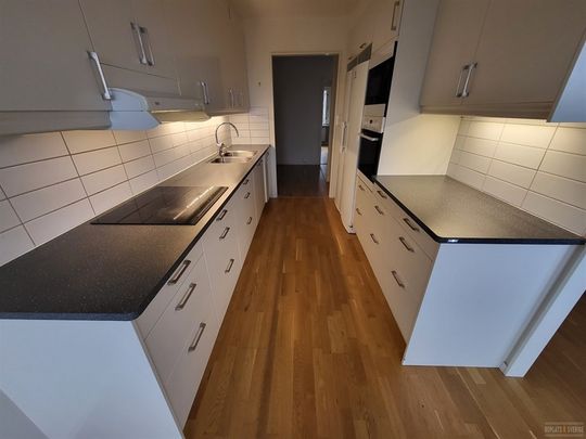 Karlslättsv 5 C - Photo 1
