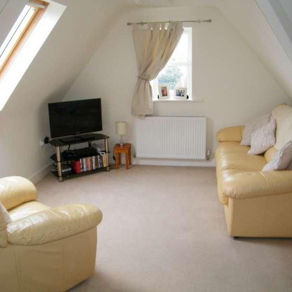 Hamworthy, BH15 - Photo 1