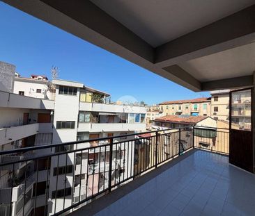 Appartamento corso A. Amedeo 74, Zisa, Palermo - Photo 2