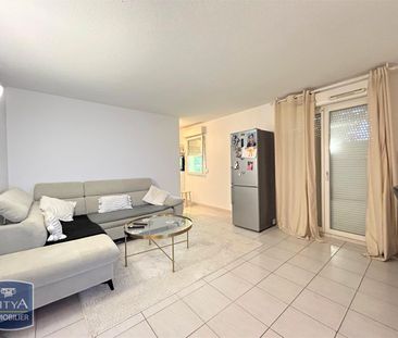 Location Appartement 2 pièces 48m² SORGUES 84700 - Photo 2
