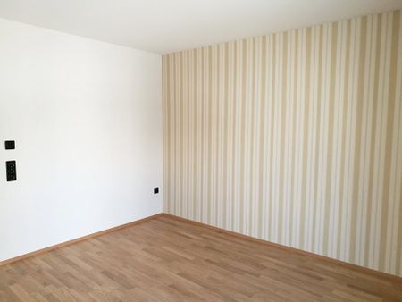 Rent a 2 ½ rooms apartment in Romanshorn - Foto 3