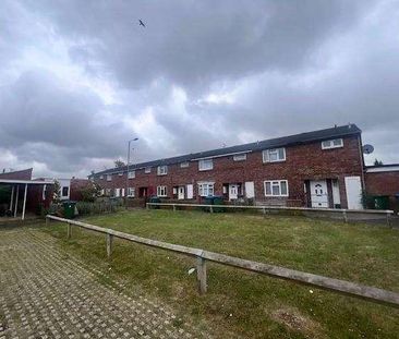 Helford Close, Aylesbury, HP21 - Photo 3