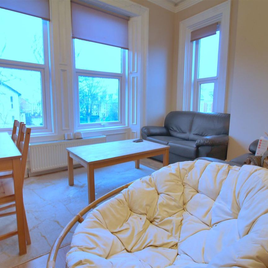 Grosvenor Place, Jesmond - Photo 1