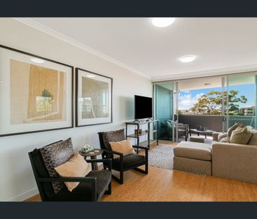 COASTAL LIFESTYLE OPPORTUNITY IN PRIME TWEED HEADS LOCATION - Photo 2