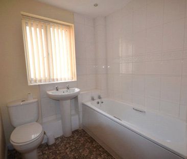 391 Queens Road, Monsall, Manchester, M40 8AL - Photo 6