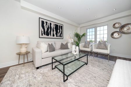 For Lease - 3424 Angel Pass Drive, Mississauga, Ontario - Photo 5