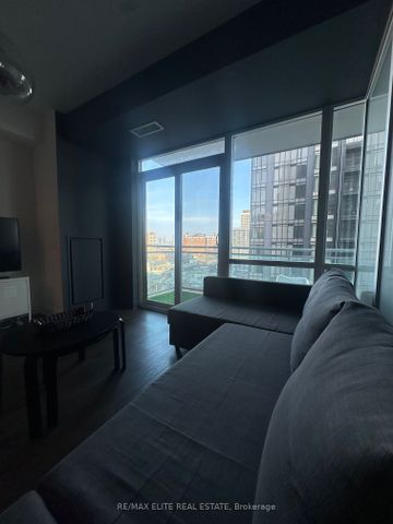 Vu Condos and Lofts - Photo 3