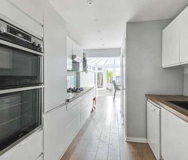 Sewardstone Road, Waltham Abbey, EN9 - Photo 1