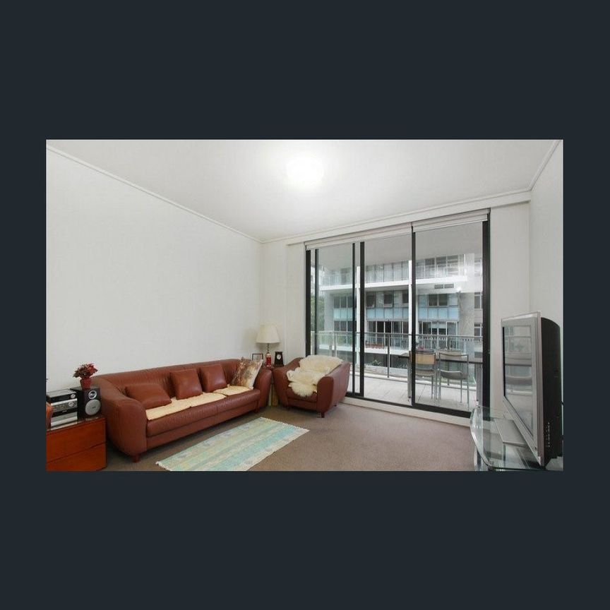 Highly Sought After One Bedroom Apartment in the Heart of Rhodes - Photo 1