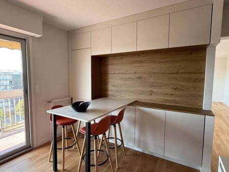 Location appartement rénové 5 pièces 106.11 m² à Romans-sur-Isère (26100) 4 - Photo 5